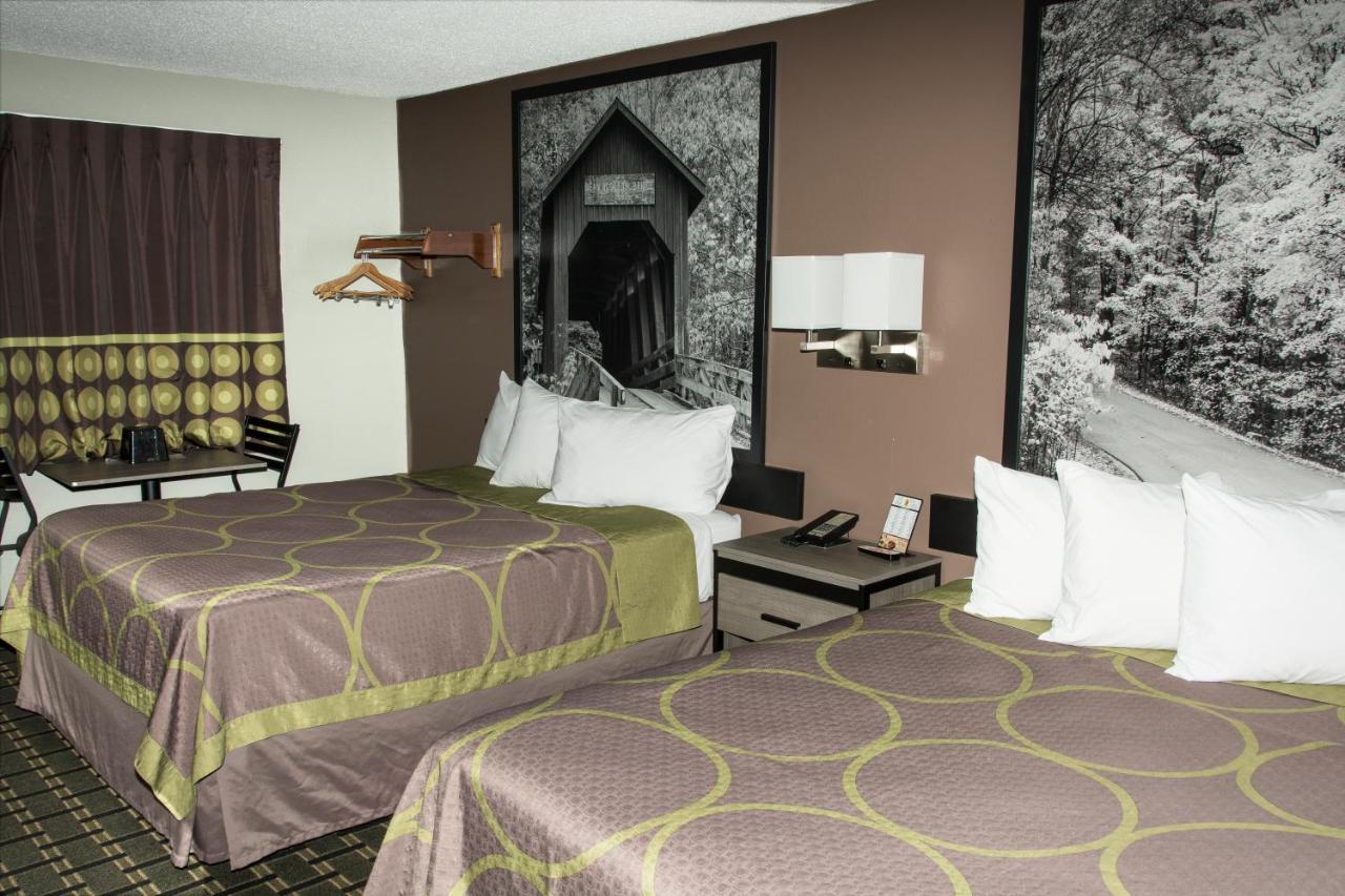 Super 8 By Wyndham Michigan City Exterior photo